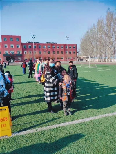 校車照管員董洋 心暖新學期，用心守護平安路